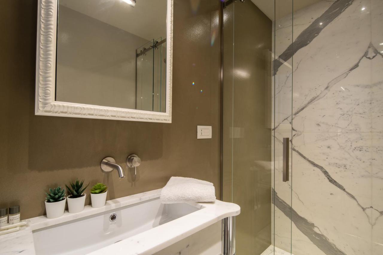 Florence Luxury Apartment Al Duomo By Mmega Bagian luar foto